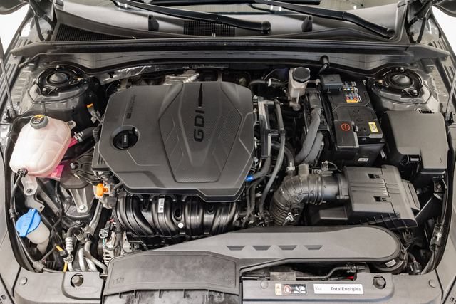 Used 2025 Kia K5 LXS FWD image 3