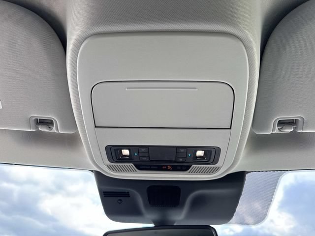 New 2025 Ford Expedition Max Active RWD image 27