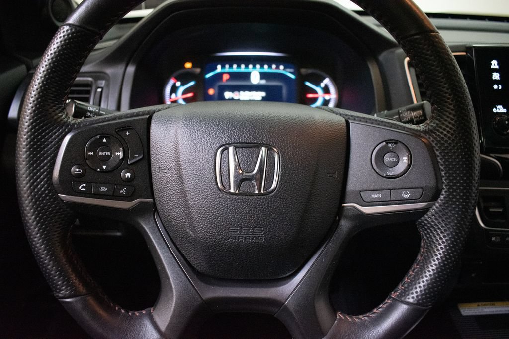 Used 2022 Honda Pilot TrailSport image 12