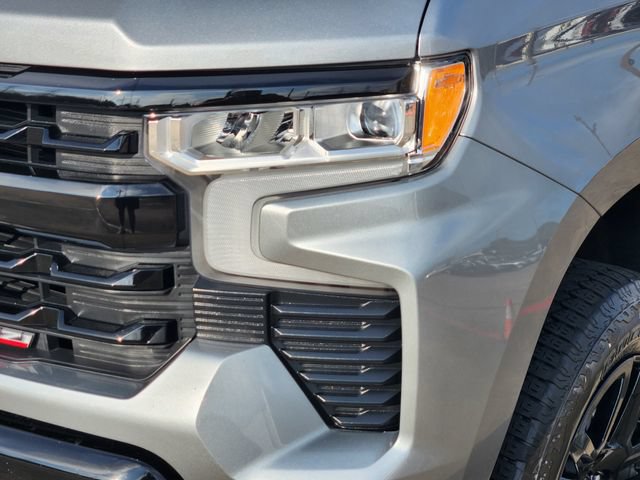 Used 2025 Chevrolet Silverado 1500 LT Trail Boss AWD/4WD image 9