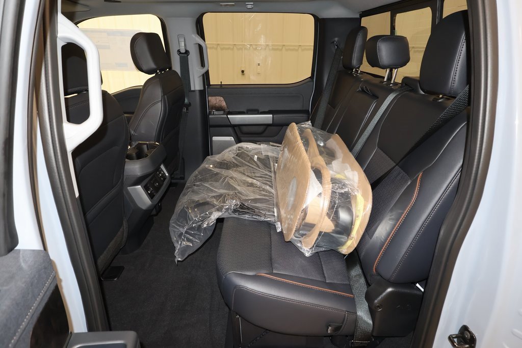 New 2025 Ford F350 Lariat w/ Lariat Ultimate Package image 13