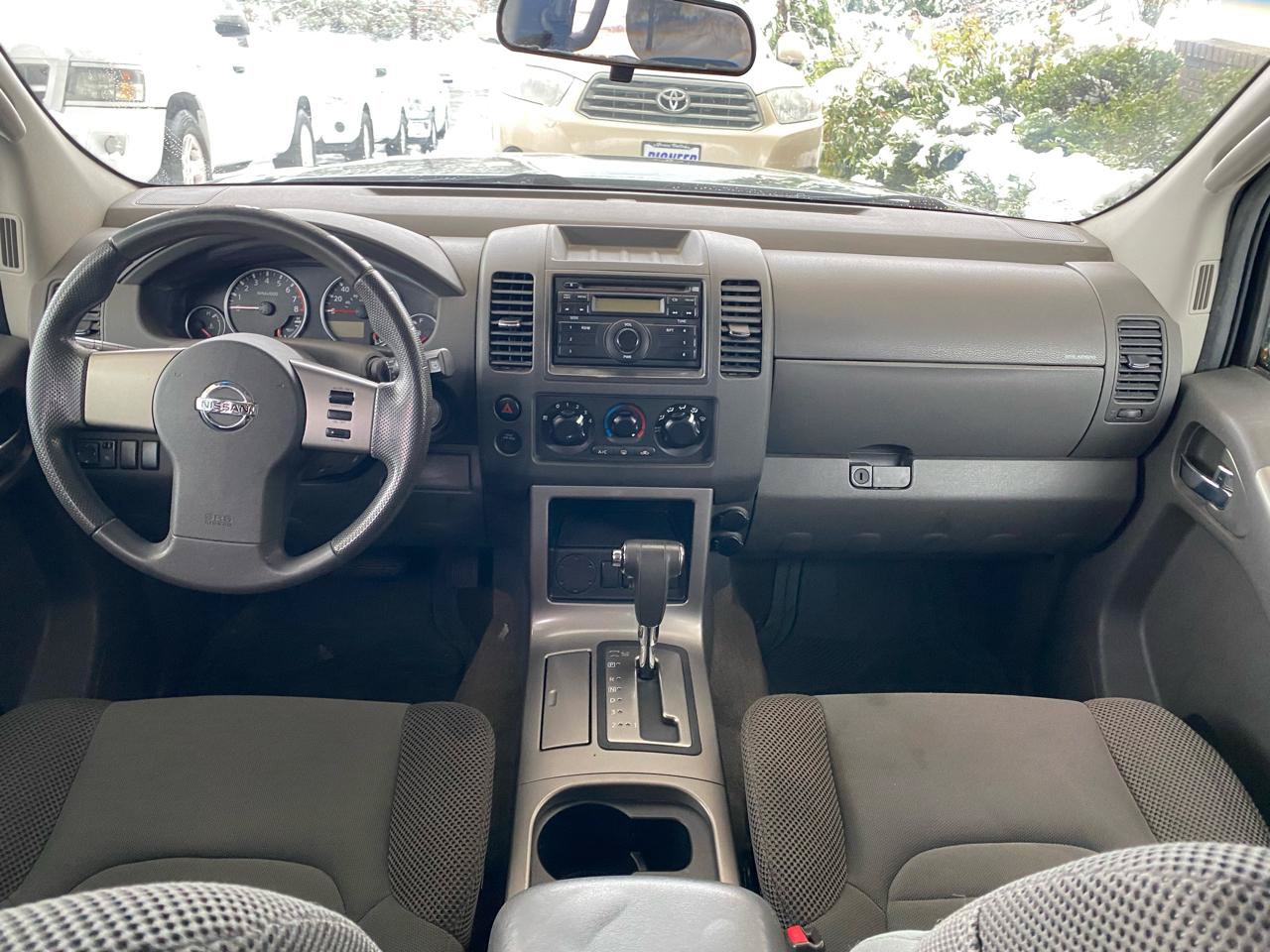 Used 2009 Nissan Pathfinder S RWD image 15