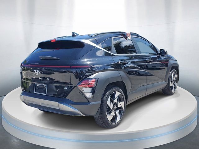 Used 2025 Hyundai Kona Limited image 4
