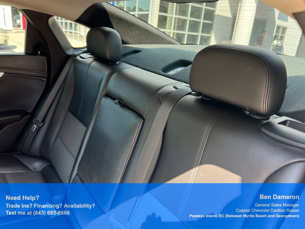 Used 2015 Chevrolet Impala LT w/ Convenience Package FWD image 15