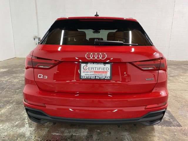 Used 2023 Audi Q3 2.0T Premium w/ Convenience Package AWD/4WD image 4
