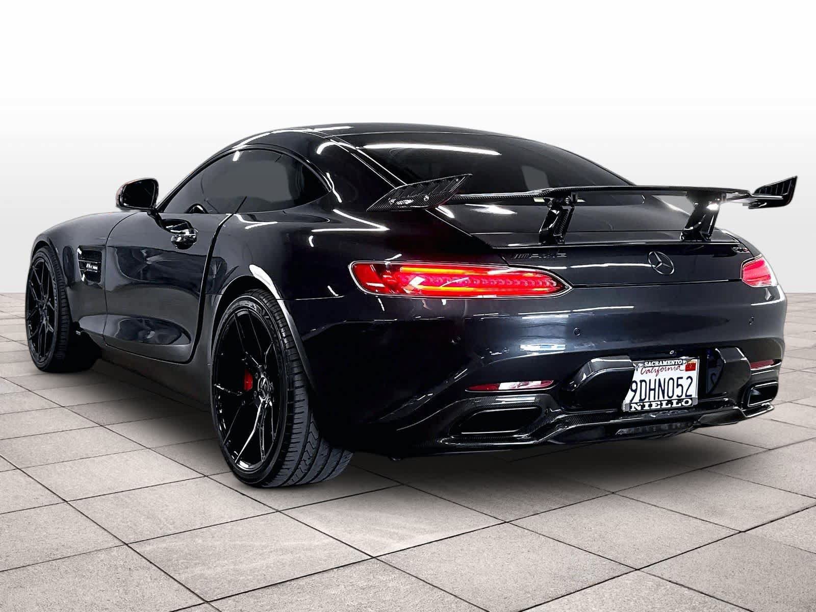 Used 2016 Mercedes-Benz AMG GT S image 13
