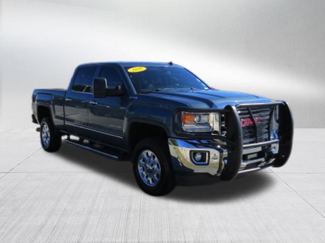 Used 2015 GMC Sierra 2500 SLT w/ Duramax Plus Package AWD/4WD image 10