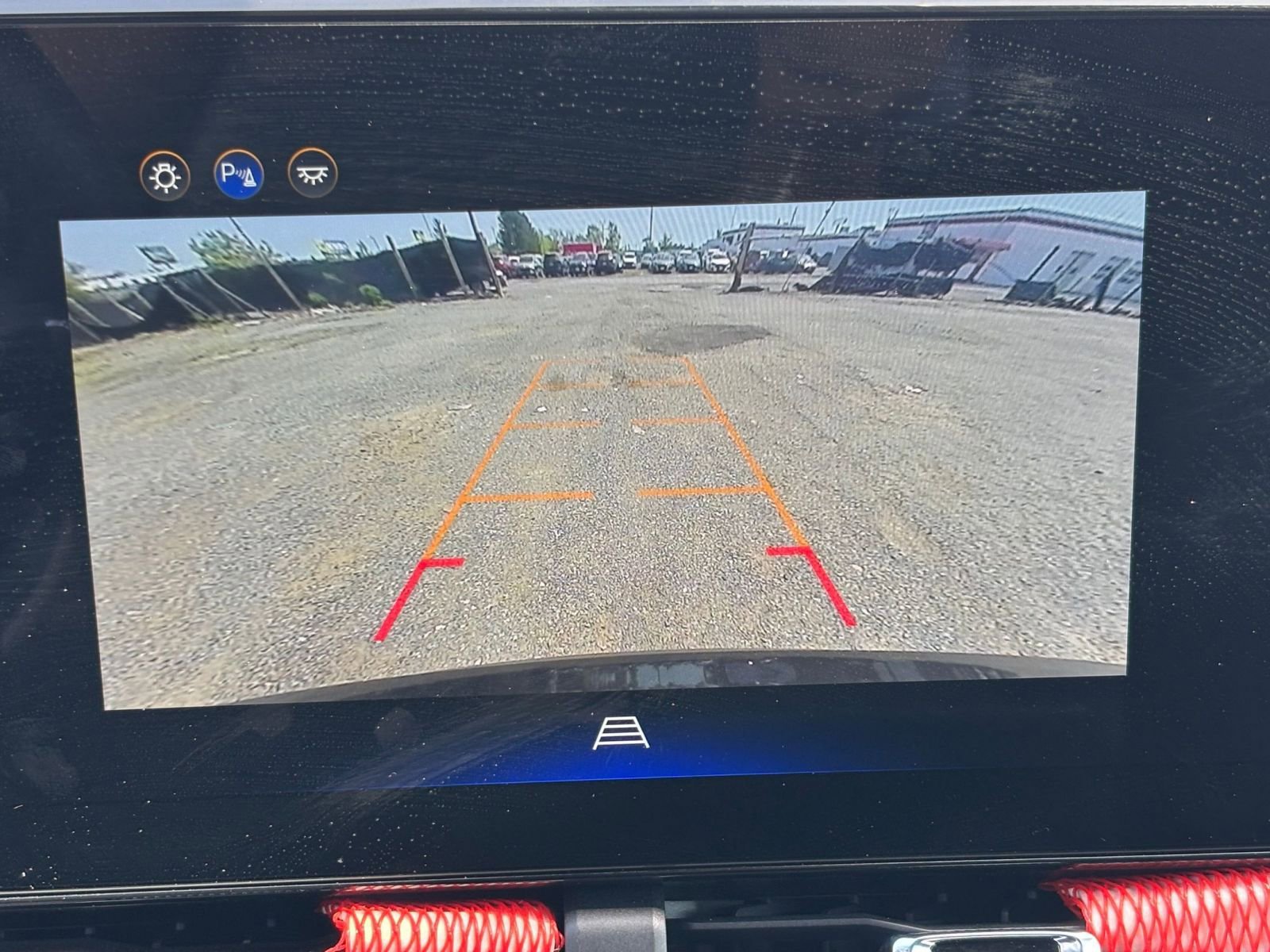 Used 2025 Chevrolet Equinox LT FWD image 23