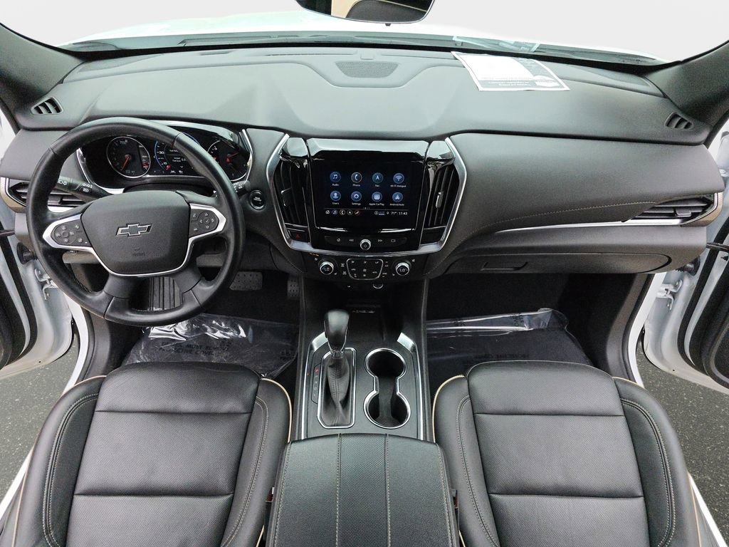 Used 2023 Chevrolet Traverse Premier w/ Redline Edition AWD/4WD image 10