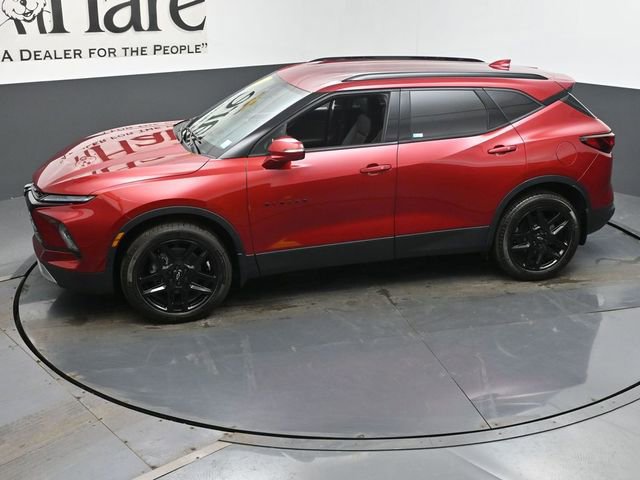 Used 2024 Chevrolet Blazer LT w/ LPO, Black Grille Bar Package image 57