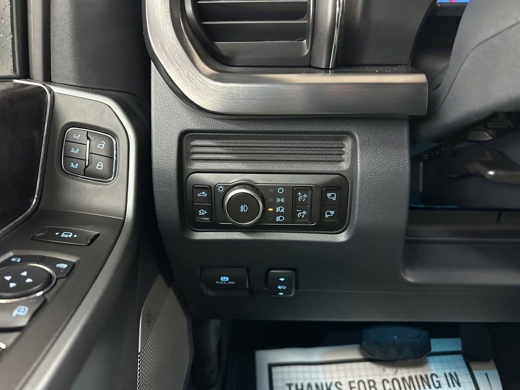 New 2026 Ford F350 Lariat image 34