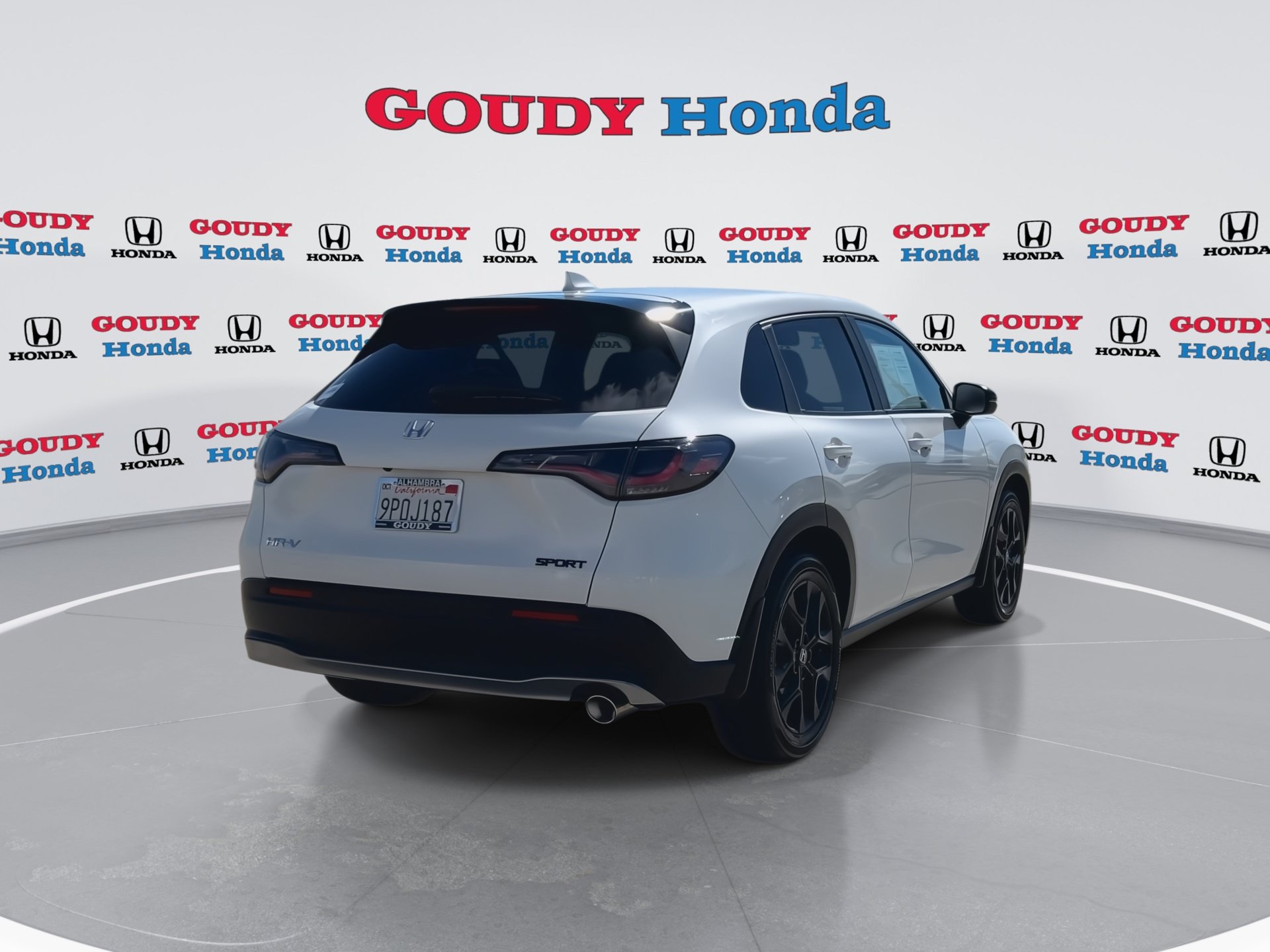 Certified 2025 Honda HR-V Sport image 8