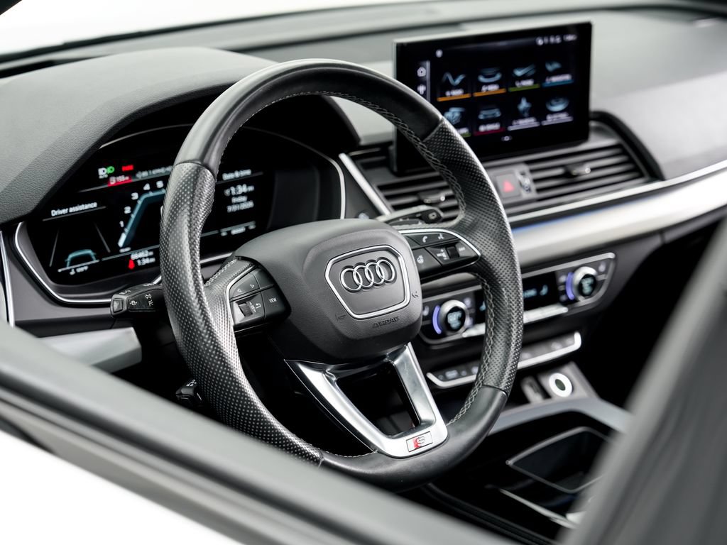 Used 2021 Audi SQ5 Prestige w/ Prestige Package AWD/4WD image 9