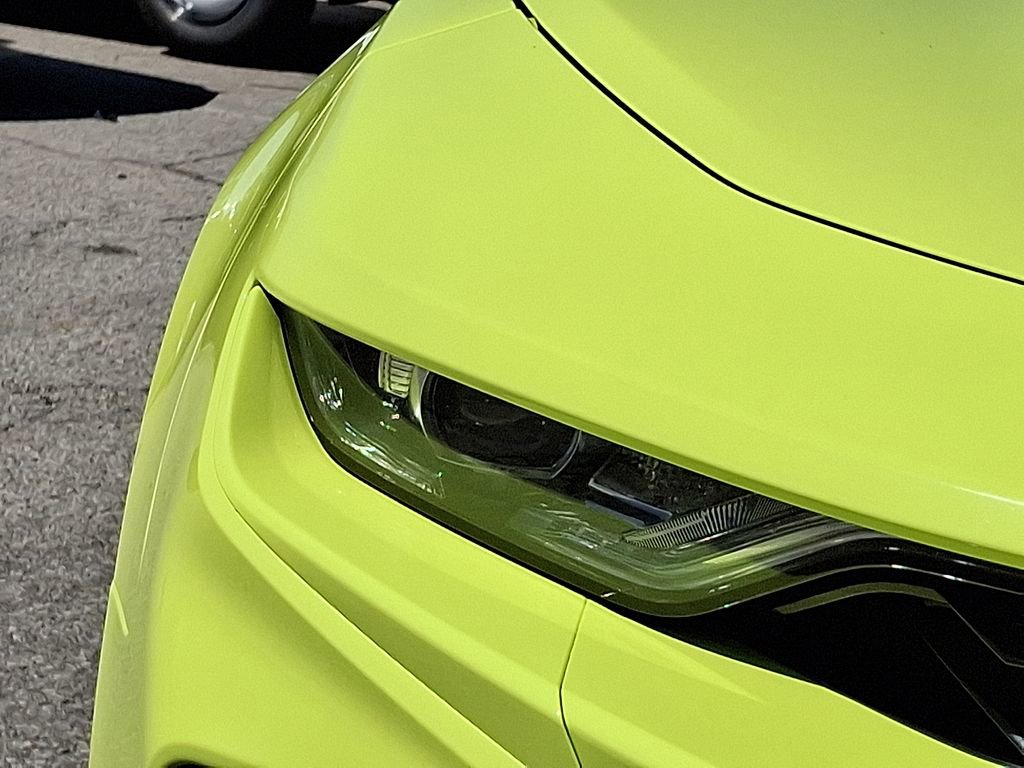 Used 2021 Chevrolet Camaro SS RWD image 9