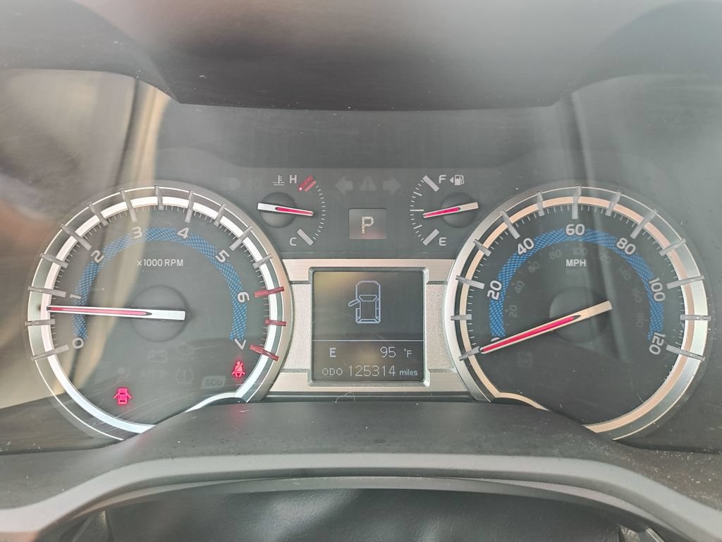Used 2019 Toyota 4Runner TRD Off-Road AWD/4WD image 17