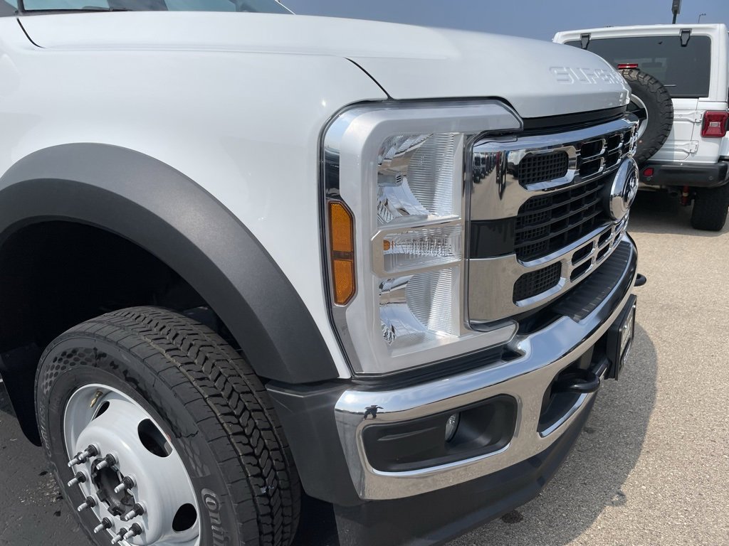 New 2025 Ford F550 4x4 Regular Cab Super Duty image 27