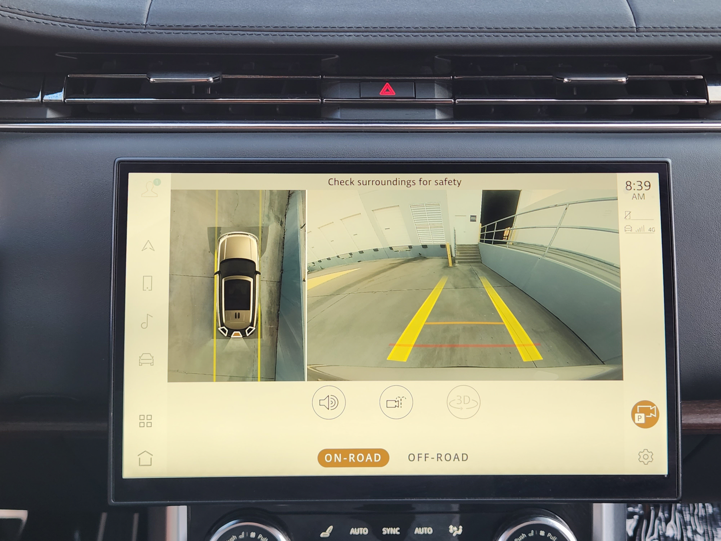 Certified 2023 Land Rover Range Rover SE AWD/4WD image 14