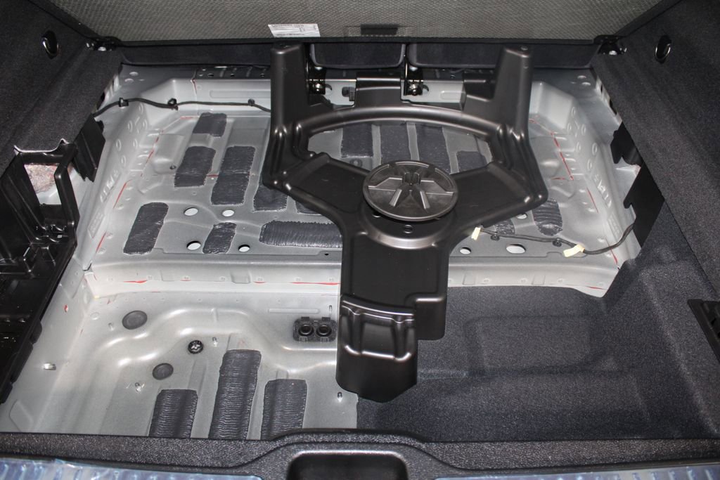 Used 2022 Mercedes-Benz GLC 300 image 17