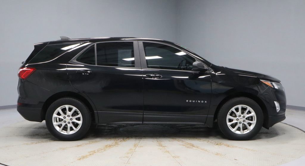Used 2020 Chevrolet Equinox LS image 12