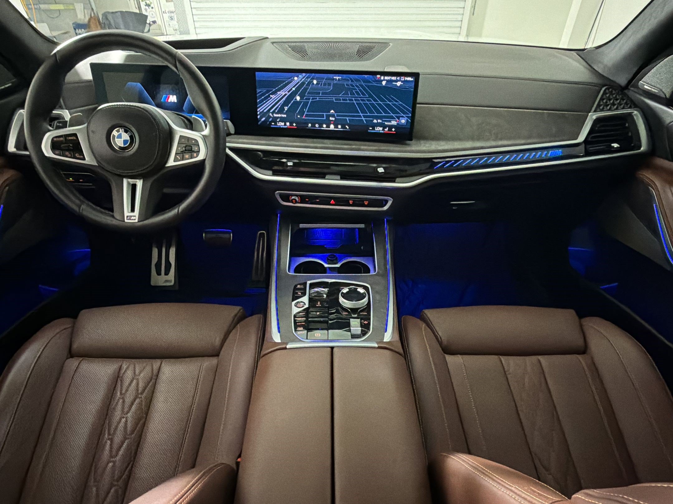 Used 2025 BMW X7 M60i w/ Executive Package AWD/4WD image 12
