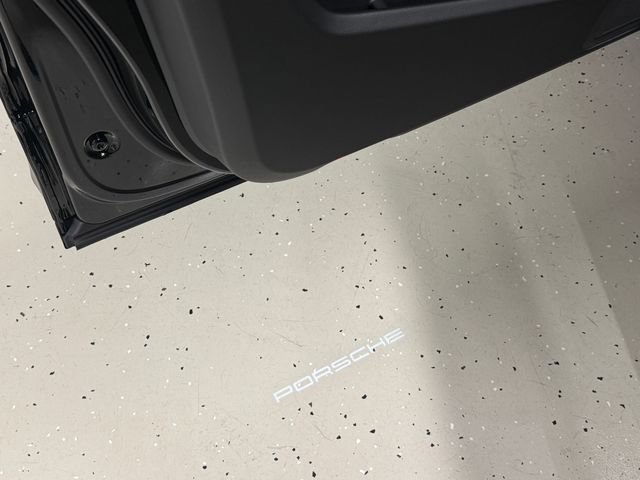 Certified 2026 Porsche Macan Turbo AWD/4WD image 14