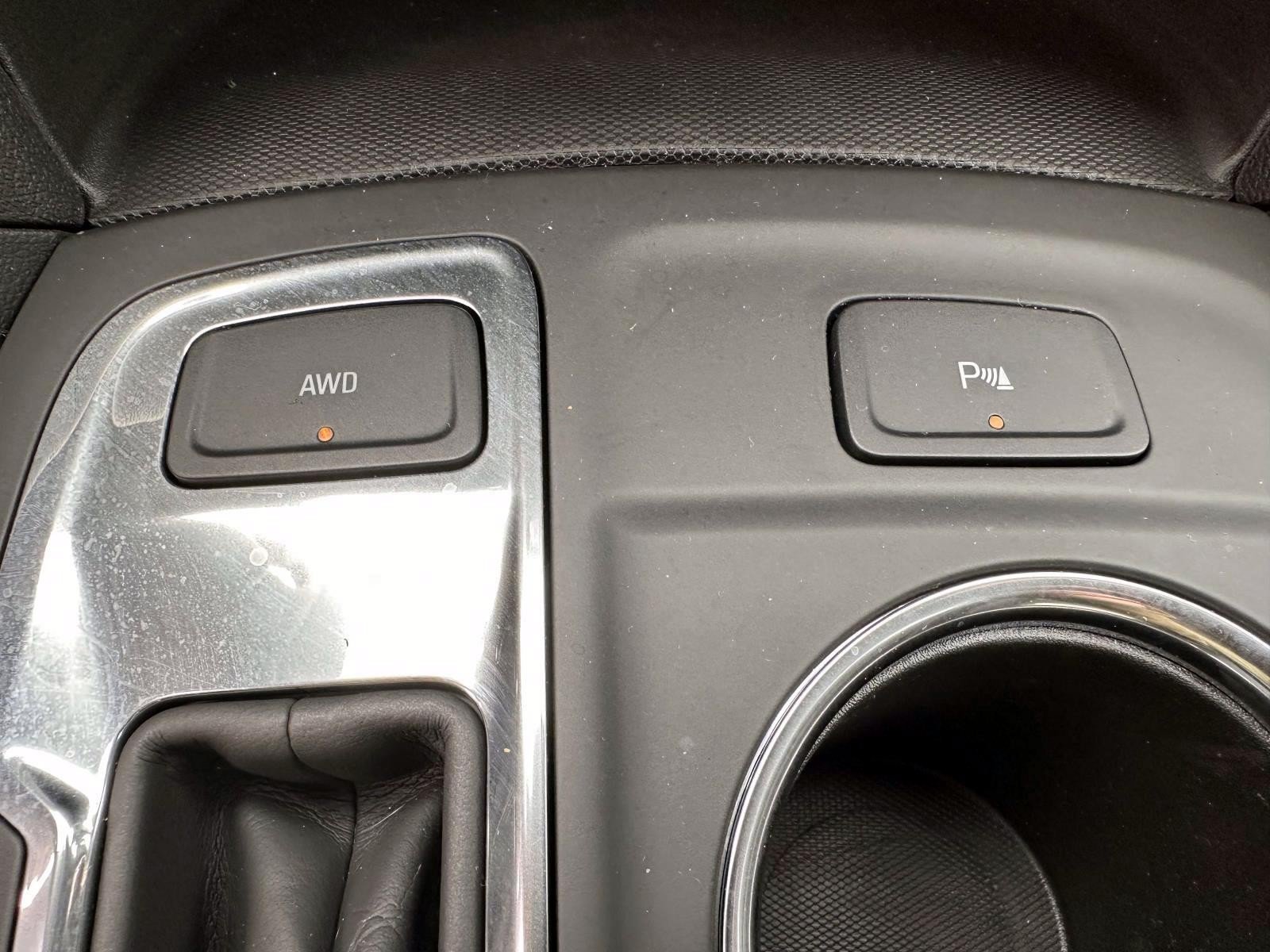 Used 2024 Chevrolet Equinox LT AWD/4WD image 25