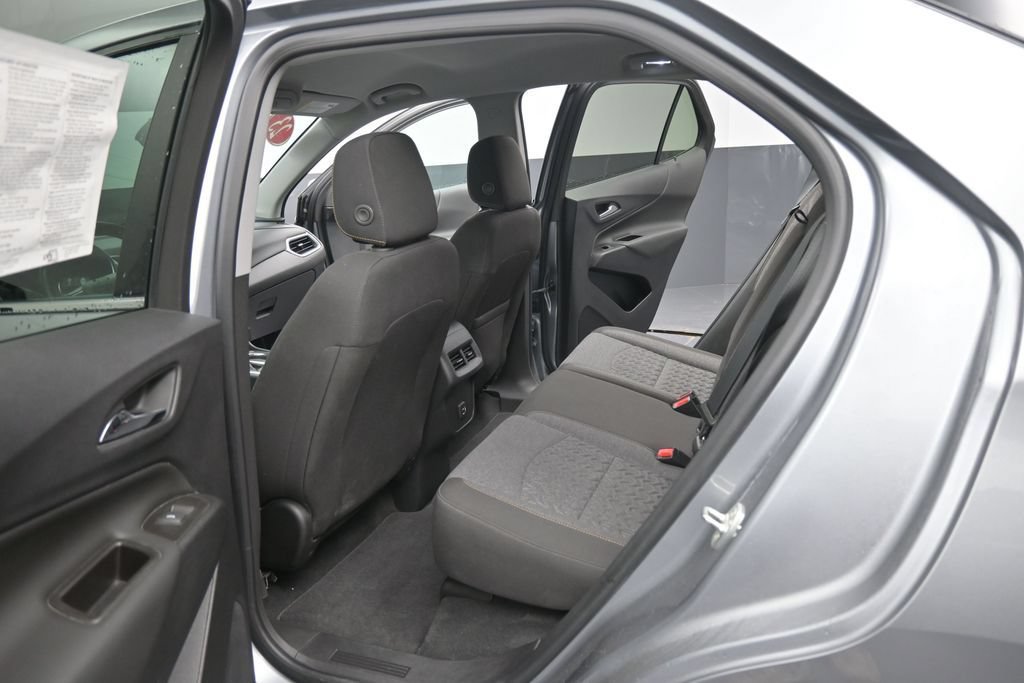 Used 2023 Chevrolet Equinox LT AWD/4WD image 27