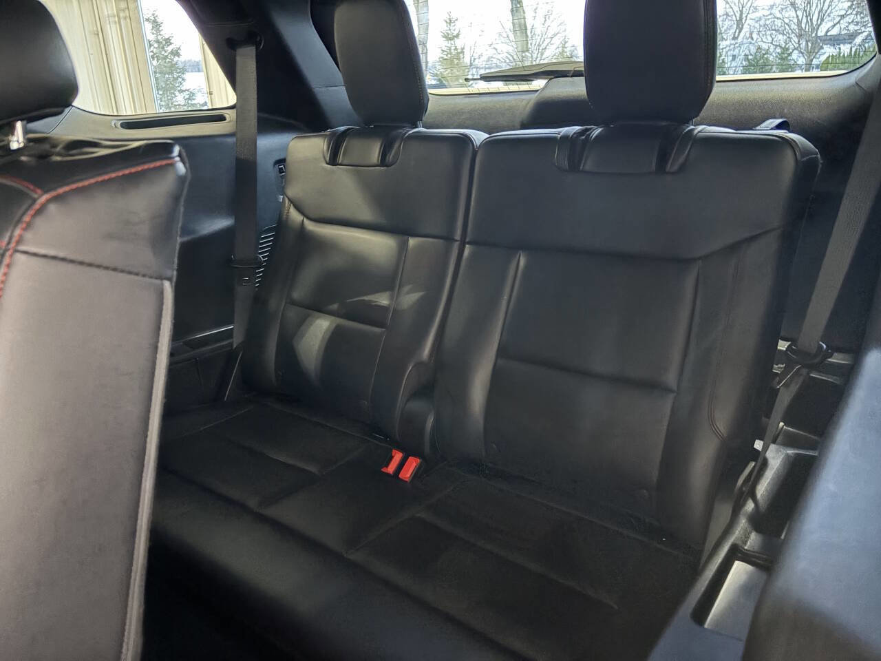 Used 2025 Ford Explorer ST-Line w/ ST-Line Street Pack image 24