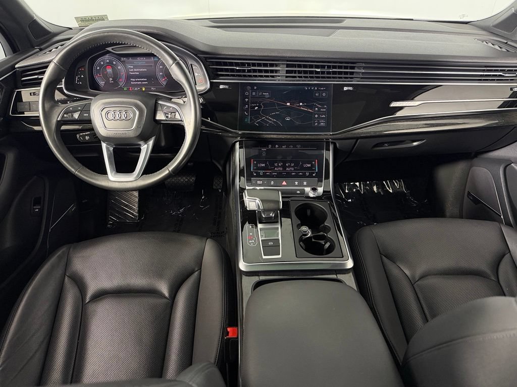 Used 2020 Audi Q7 2.0T Premium Plus w/ Premium Plus Package AWD/4WD image 12