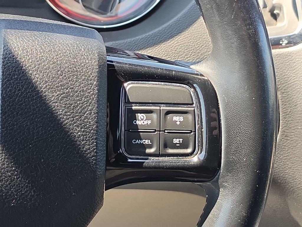 Certified 2019 Dodge Grand Caravan SXT FWD image 28