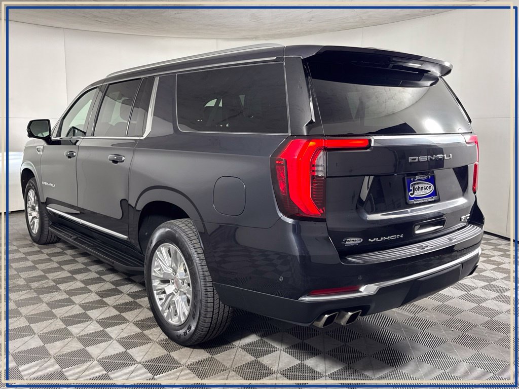 Certified 2025 GMC Yukon XL Denali AWD/4WD image 12