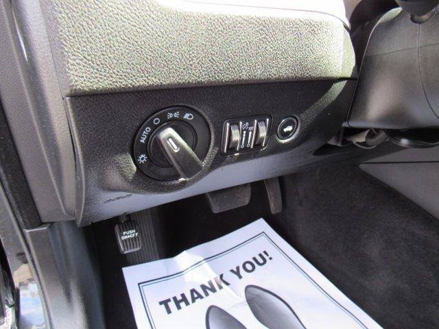 Used 2023 Dodge Charger SXT RWD image 34