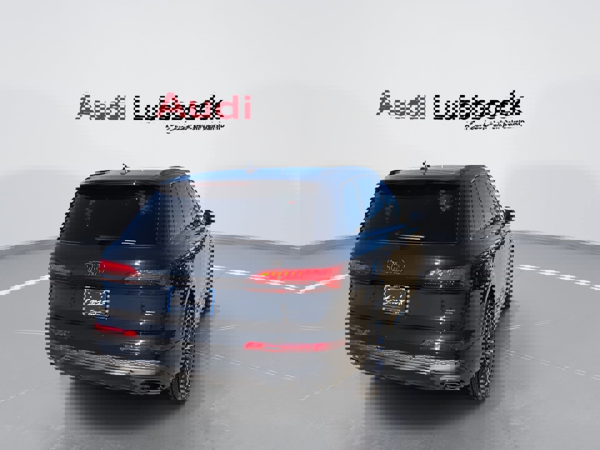 New 2026 Audi Q7 2.0T Premium AWD/4WD image 8