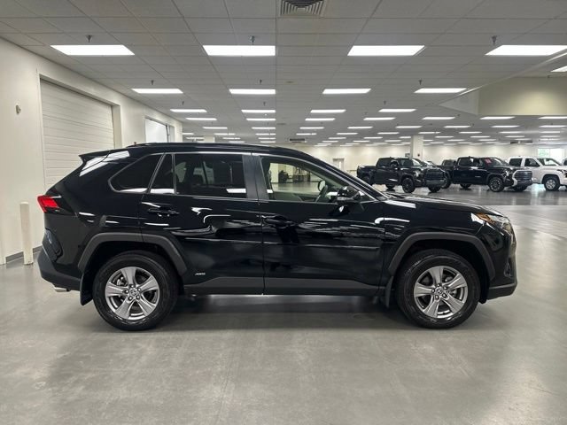 Certified 2024 Toyota RAV4 XLE AWD/4WD image 8