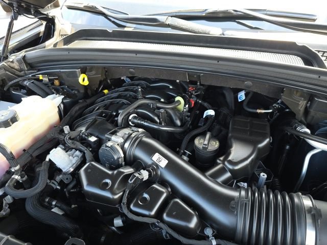 Used 2024 Jeep Grand Cherokee Summit image 61