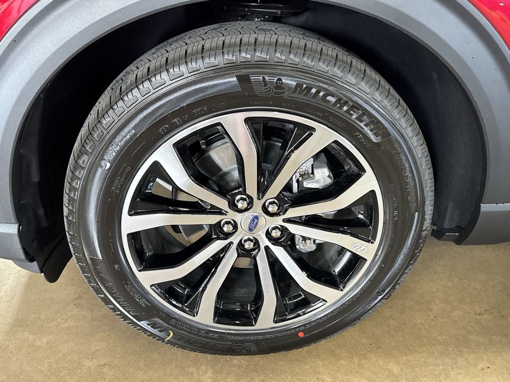 New 2026 Ford Explorer ST-Line RWD image 33