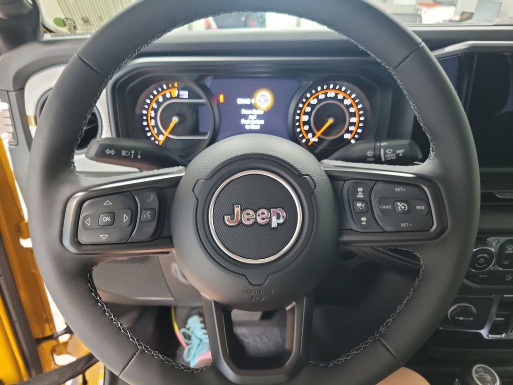 New 2026 Jeep Gladiator Sport AWD/4WD image 13
