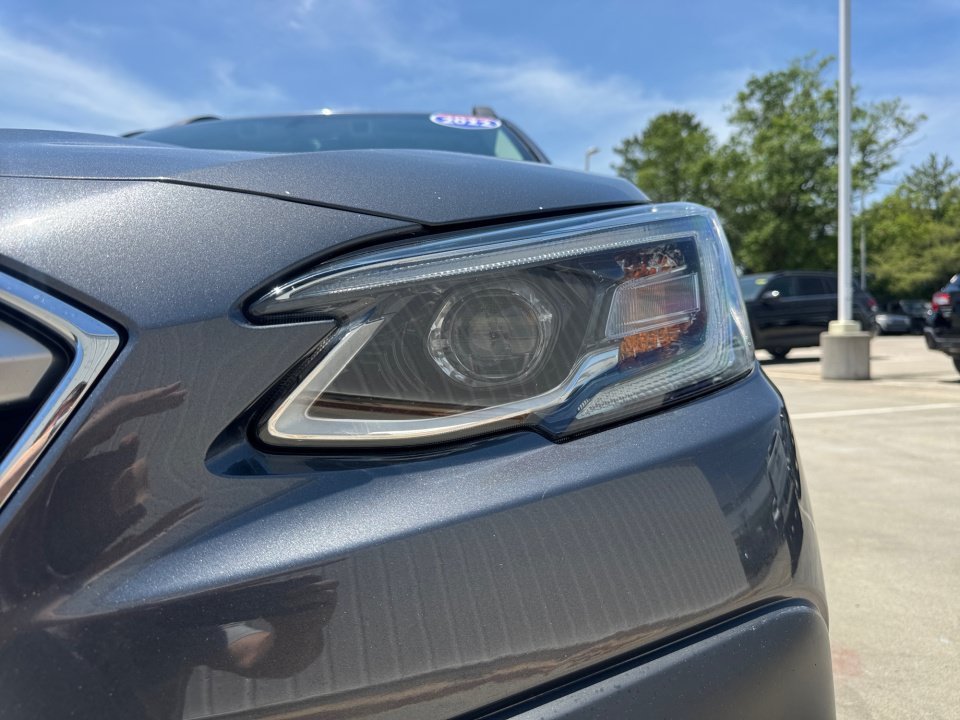 Used 2022 Subaru Outback Limited AWD/4WD image 30