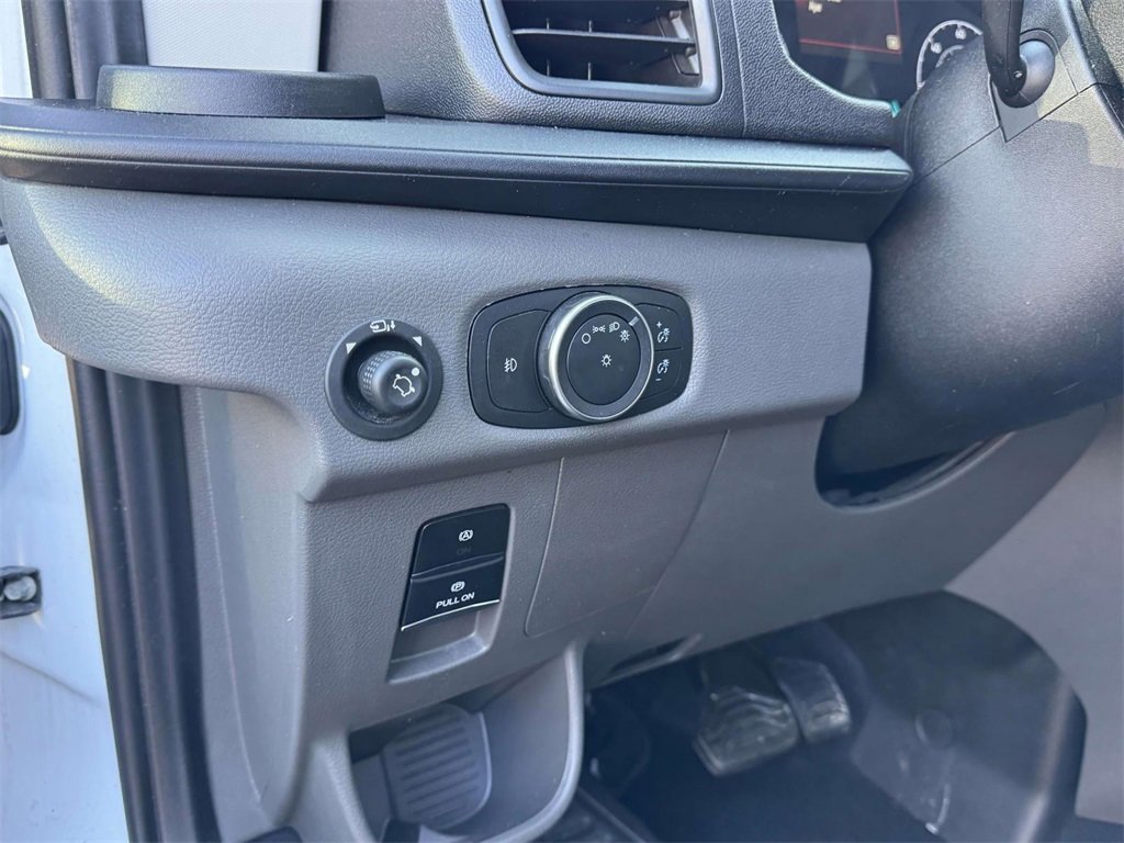 Used 2023 Ford Transit 350 XLT image 10