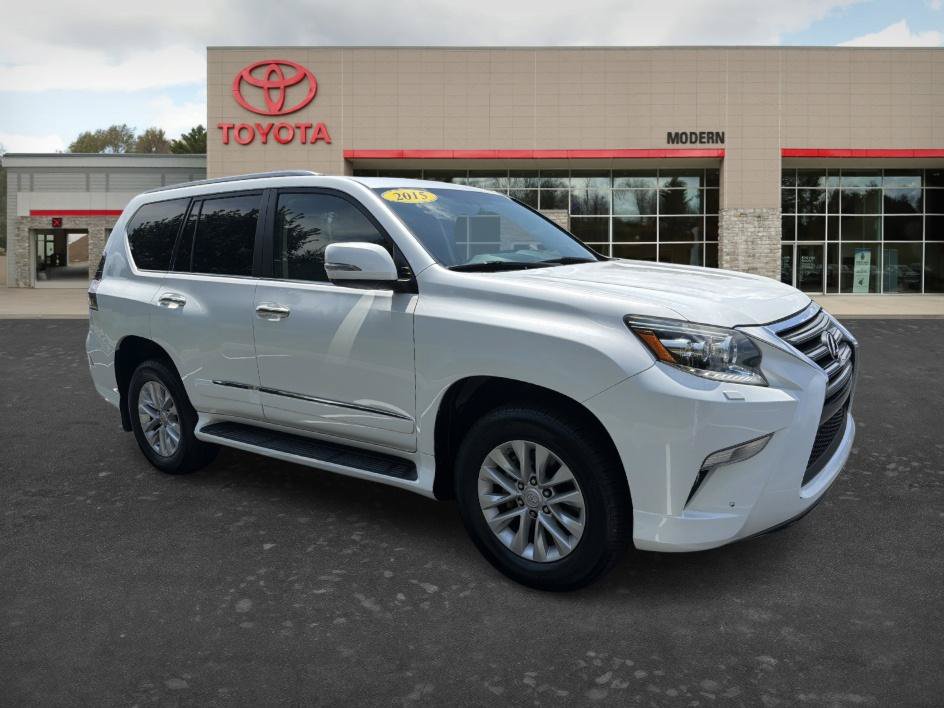 Used 2015 Lexus GX 460 w/ Premium Package AWD/4WD image 3