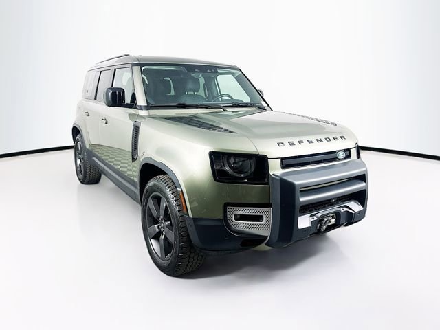Used 2024 Land Rover Defender 110 S AWD/4WD image 3