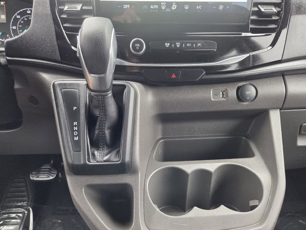 Used 2023 Ford Transit 350 XLT image 12