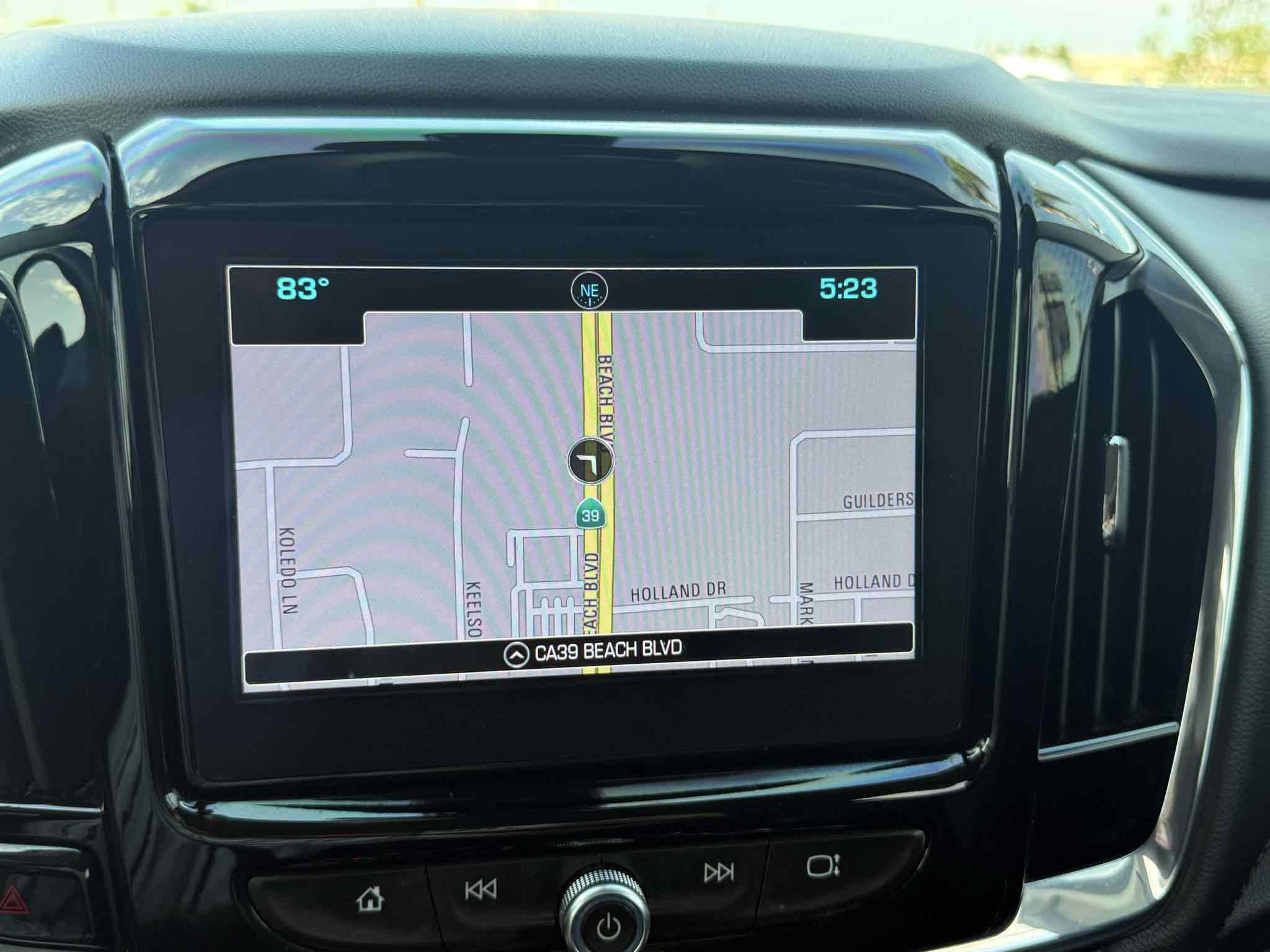 Used 2018 Chevrolet Traverse Premier image 9