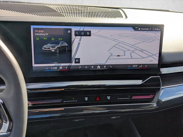 Used 2024 BMW 530i image 11