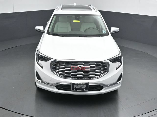 Used 2020 GMC Terrain Denali w/ Denali Premium Package AWD/4WD image 44