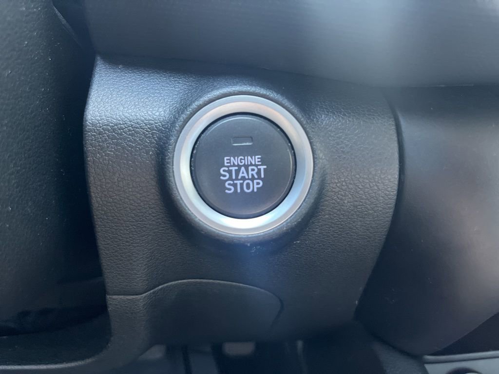 Used 2023 Hyundai Kona SEL image 42