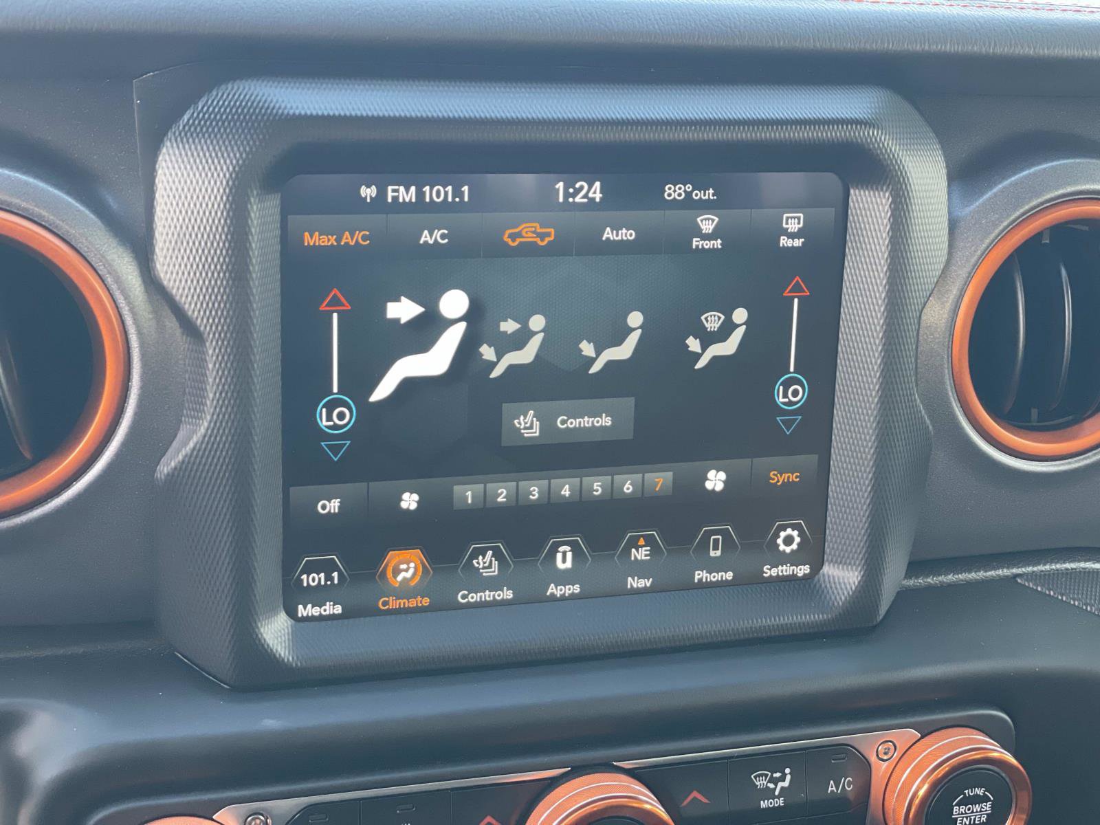 Used 2022 Jeep Gladiator Mojave w/ LED Lighting Group image 10