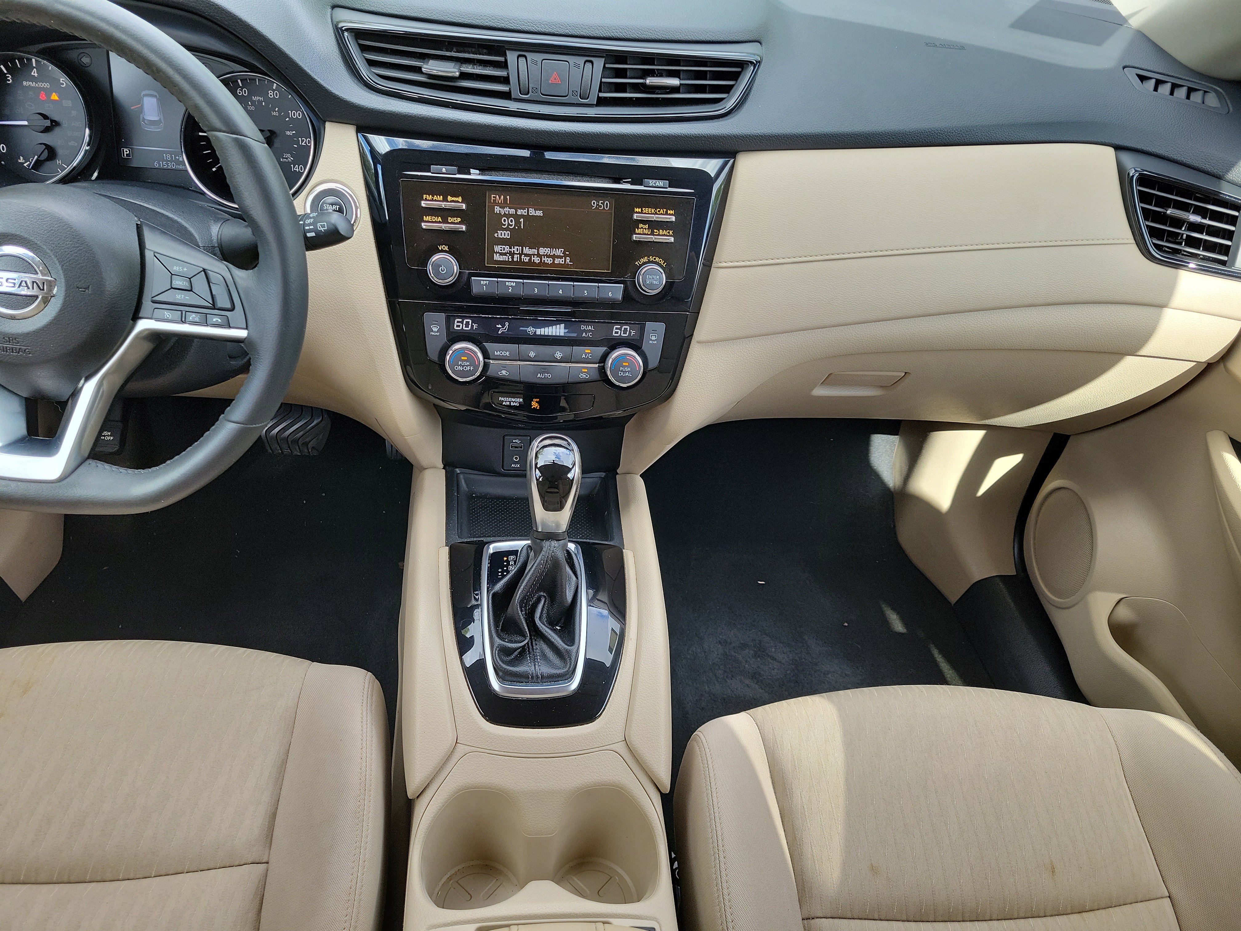 Used 2017 Nissan Rogue SV FWD image 9