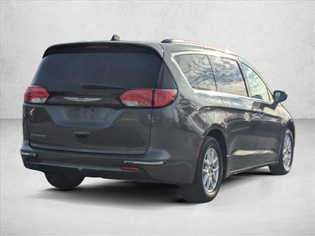 Used 2020 Chrysler Voyager Lxi image 5