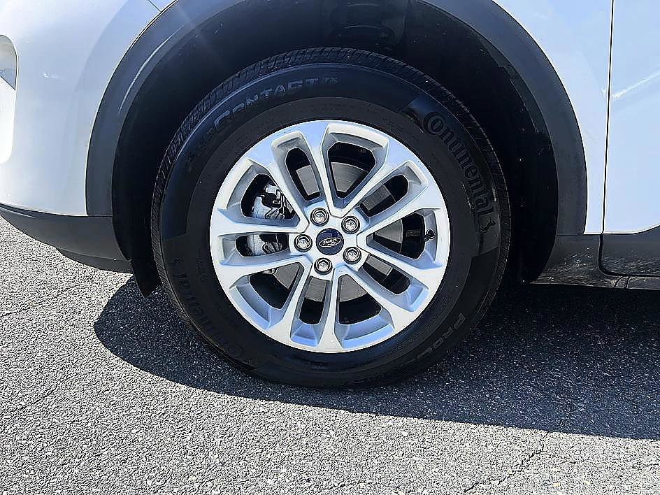 Used 2020 Ford Escape SE AWD/4WD image 4